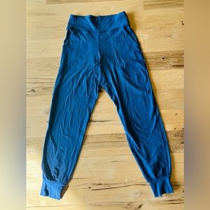 Lululemon Align Joggers